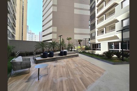 Apartamento à venda com 25m², 1 quarto e sem vagaÁrea comum - Piscina