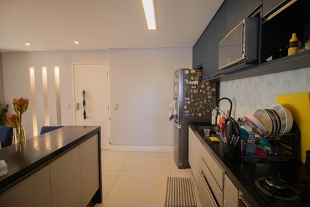 Apartamento à venda com 105m², 3 quartos e 2 vagas Apartamento à venda com 105m², 3 quartos e 2 vagasCOZINHA