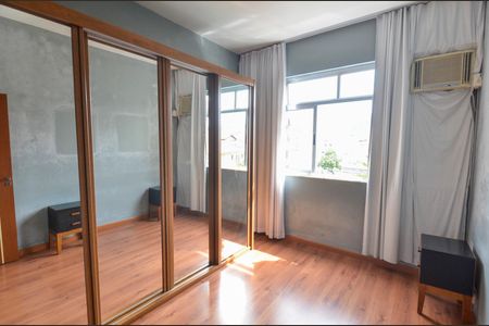 Quarto 1 de apartamento à venda com 2 quartos, 72m² em Vila Isabel, Rio de Janeiro