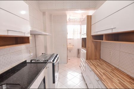 Apartamento à venda com 72m², 2 quartos e sem vaga Apartamento à venda com 72m², 2 quartos e sem vagaCozinha