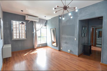 Sala de apartamento à venda com 2 quartos, 72m² em Vila Isabel, Rio de Janeiro