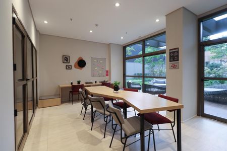 Studio à venda com 25m², 1 quarto e sem vaga Studio à venda com 25m², 1 quarto e sem vagaCoworking