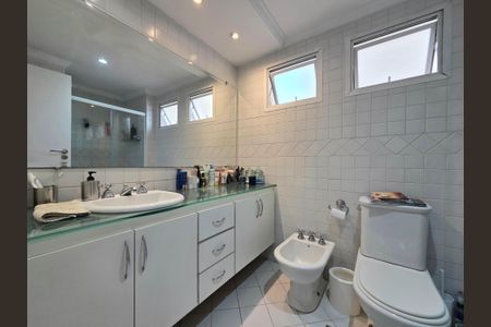 Apartamento à venda com 94m², 3 quartos e 1 vagaBanheiro da Suíte