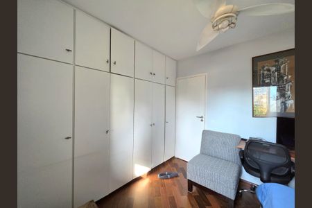 Apartamento à venda com 94m², 3 quartos e 1 vagaQuarto 3