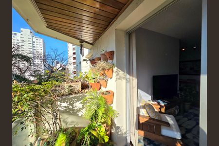 Apartamento à venda com 94m², 3 quartos e 1 vagaVaranda