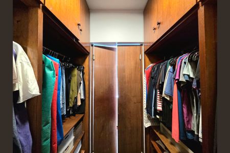 Apartamento à venda com 94m², 3 quartos e 1 vagaCloset da suíte