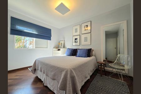 Apartamento à venda com 94m², 3 quartos e 1 vagaSuíte 