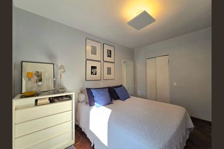 Apartamento à venda com 94m², 3 quartos e 1 vagaSuíte