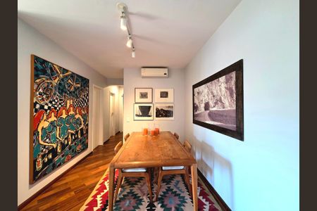 Apartamento à venda com 94m², 3 quartos e 1 vagaSala de Jantar