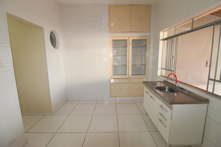 Apartamento para alugar com 70m², 2 quartos e 1 vagaCozinha