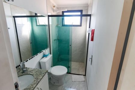 Banheiro Corredor de apartamento à venda com 2 quartos, 80m² em Jardim Maria Rosa, Taboão da Serra