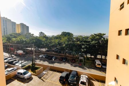 Vista da Varanda de apartamento à venda com 2 quartos, 80m² em Jardim Maria Rosa, Taboão da Serra