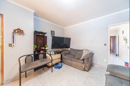 Casa à venda com 173m², 3 quartos e 2 vagas Casa à venda com 173m², 3 quartos e 2 vagasSala