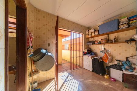 Casa à venda com 173m², 3 quartos e 2 vagas Casa à venda com 173m², 3 quartos e 2 vagasÁrea de Serviço