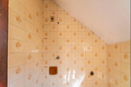 Casa à venda com 173m², 3 quartos e 2 vagas Casa à venda com 173m², 3 quartos e 2 vagasBanheiro de serviço