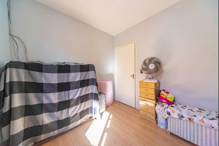 Casa à venda com 173m², 3 quartos e 2 vagas Casa à venda com 173m², 3 quartos e 2 vagasQuarto 2