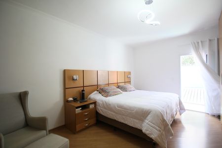  Suíte 3 de casa à venda com 3 quartos, 227m² em Vila Suzana, São Paulo