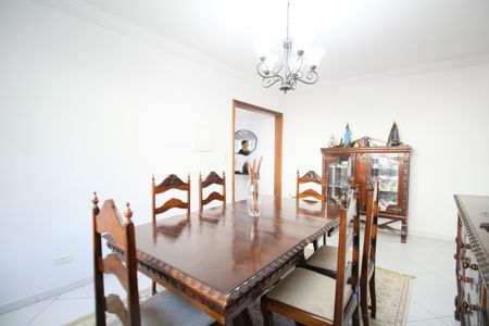 Sala de Jantar de casa à venda com 3 quartos, 227m² em Vila Suzana, São Paulo