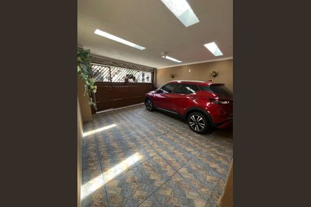 Casa à venda com 160m², 3 quartos e 2 vagas Casa à venda com 160m², 3 quartos e 2 vagasVaga