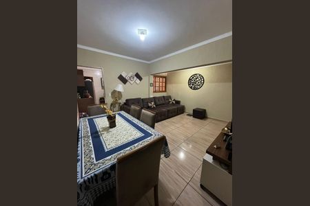 Sala de casa à venda com 3 quartos, 160m² em Jardim Aricanduva, São Paulo