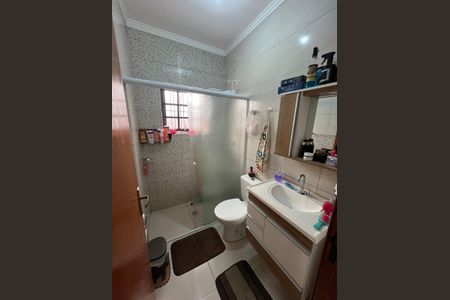 Banheiro 1 de casa à venda com 3 quartos, 160m² em Jardim Aricanduva, São Paulo