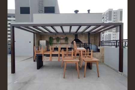 Apartamento para alugar com 40m², 2 quartos e sem vaga Apartamento para alugar com 40m², 2 quartos e sem vagaÁrea comum - Churrasqueira