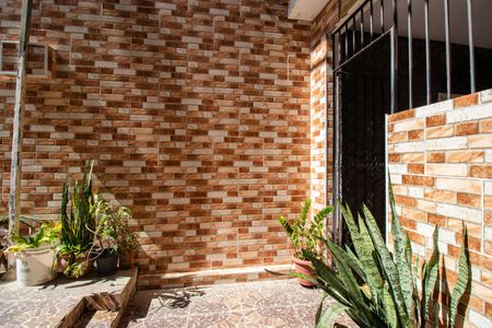 Casa para alugar com 250m², 1 quarto e sem vagaÁrea de Serviço