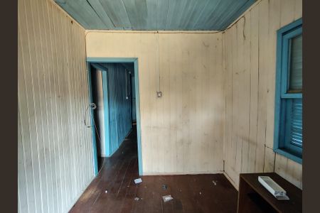 Sala de casa à venda com 2 quartos, 300m² em Espírito Santo, Porto Alegre