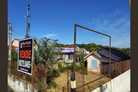 Frente de casa à venda com 2 quartos, 300m² em Espírito Santo, Porto Alegre