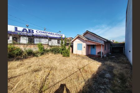 Terreno fachada de casa à venda com 2 quartos, 300m² em Espírito Santo, Porto Alegre