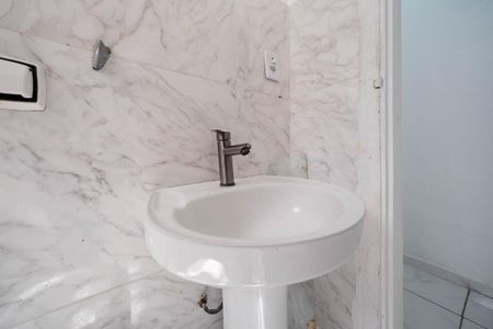 Casa para alugar com 50m², 1 quarto e sem vagaBanheiro