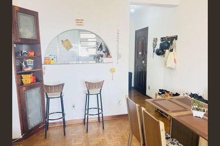 Apartamento à venda com 83m², 3 quartos e sem vaga Apartamento à venda com 83m², 3 quartos e sem vagaCozinha