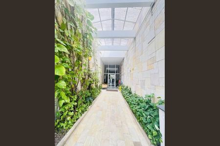 Apartamento à venda com 83m², 3 quartos e sem vaga Apartamento à venda com 83m², 3 quartos e sem vagaHall de Entrada