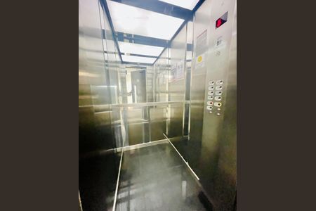 Apartamento à venda com 83m², 3 quartos e sem vaga Apartamento à venda com 83m², 3 quartos e sem vagaCozinha
