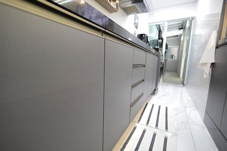 Apartamento à venda com 100m², 3 quartos e 2 vagas Apartamento à venda com 100m², 3 quartos e 2 vagasCozinha