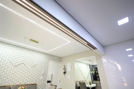 Apartamento à venda com 100m², 3 quartos e 2 vagas Apartamento à venda com 100m², 3 quartos e 2 vagasCozinha