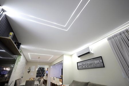 Apartamento à venda com 100m², 3 quartos e 2 vagas Apartamento à venda com 100m², 3 quartos e 2 vagasSala
