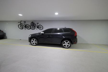 Apartamento à venda com 100m², 3 quartos e 2 vagas Apartamento à venda com 100m², 3 quartos e 2 vagasGaragem