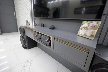 Apartamento à venda com 100m², 3 quartos e 2 vagas Apartamento à venda com 100m², 3 quartos e 2 vagasSala