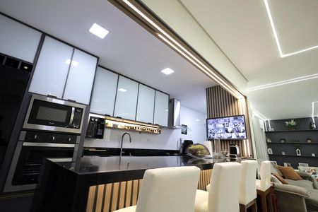 Apartamento à venda com 100m², 3 quartos e 2 vagas Apartamento à venda com 100m², 3 quartos e 2 vagasCozinha