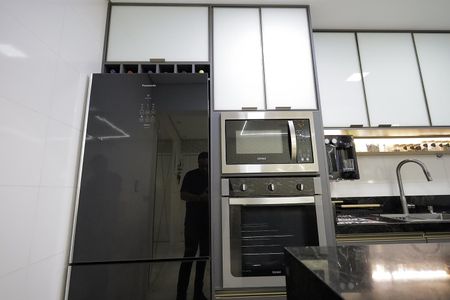 Apartamento à venda com 100m², 3 quartos e 2 vagas Apartamento à venda com 100m², 3 quartos e 2 vagasCozinha