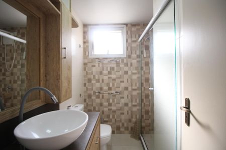 Apartamento para alugar com 60m², 2 quartos e sem vagaBanheiro