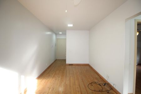 Apartamento para alugar com 60m², 2 quartos e sem vagaSala