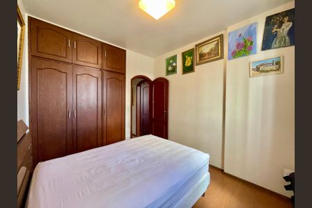 Apartamento à venda com 180m², 4 quartos e 2 vagas