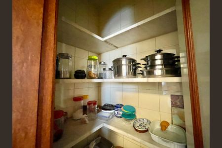 Apartamento à venda com 180m², 4 quartos e 2 vagas