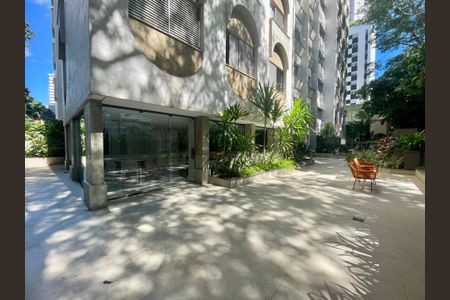 Apartamento à venda com 180m², 4 quartos e 2 vagas
