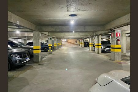 Apartamento à venda com 180m², 4 quartos e 2 vagas