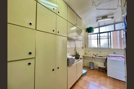 Apartamento à venda com 180m², 4 quartos e 2 vagas