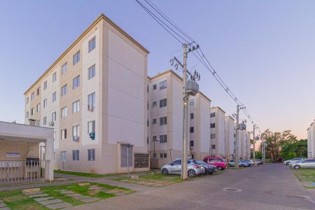 Apartamento para alugar com 42m², 2 quartos e 1 vaga Apartamento para alugar com 42m², 2 quartos e 1 vagaFachada