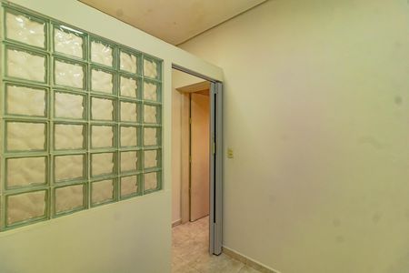 Casa à venda com 50m², 2 quartos e sem vaga